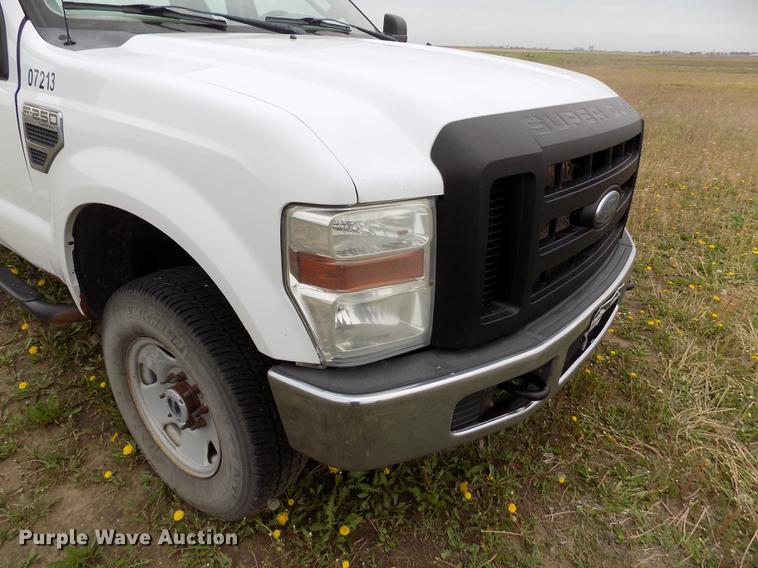image for item FG9396 2008 Ford F250 Super Duty XL SuperCab pickup truck