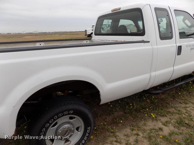 image for item FG9396 2008 Ford F250 Super Duty XL SuperCab pickup truck