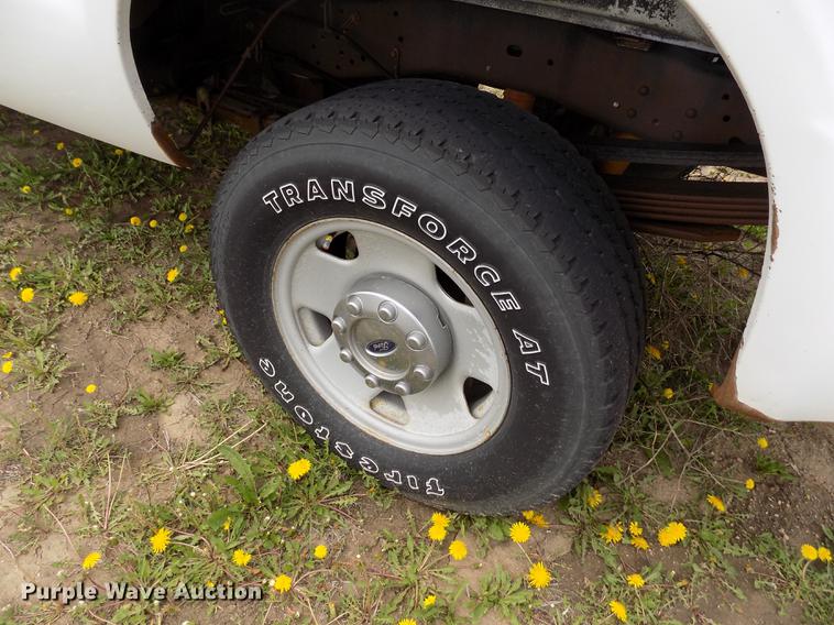 image for item FG9396 2008 Ford F250 Super Duty XL SuperCab pickup truck