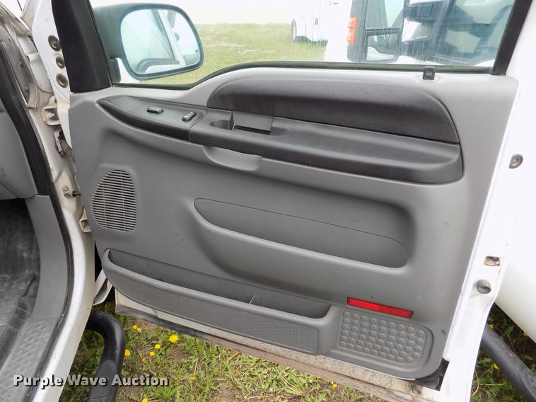 image for item FG9397 2007 Ford F250 Super Duty XL SuperCab pickup truck