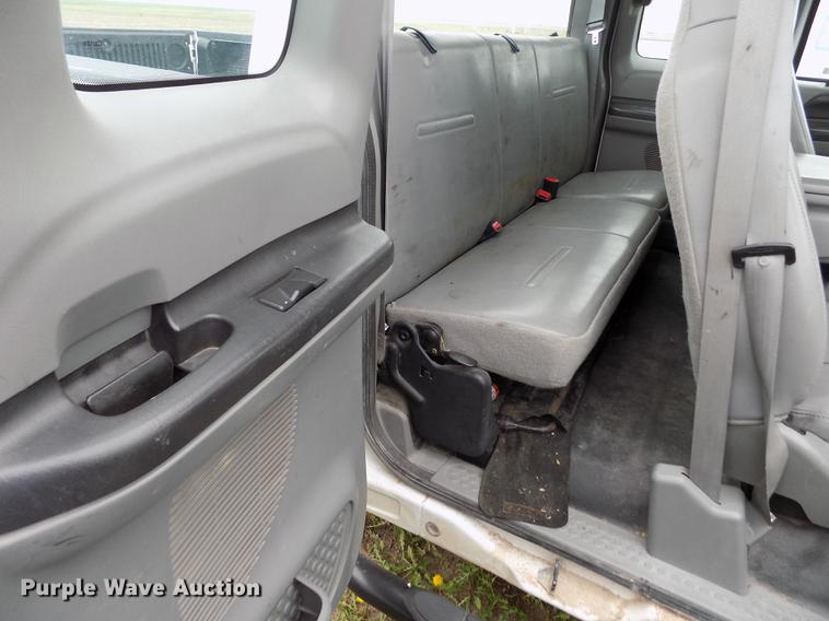 image for item FG9397 2007 Ford F250 Super Duty XL SuperCab pickup truck