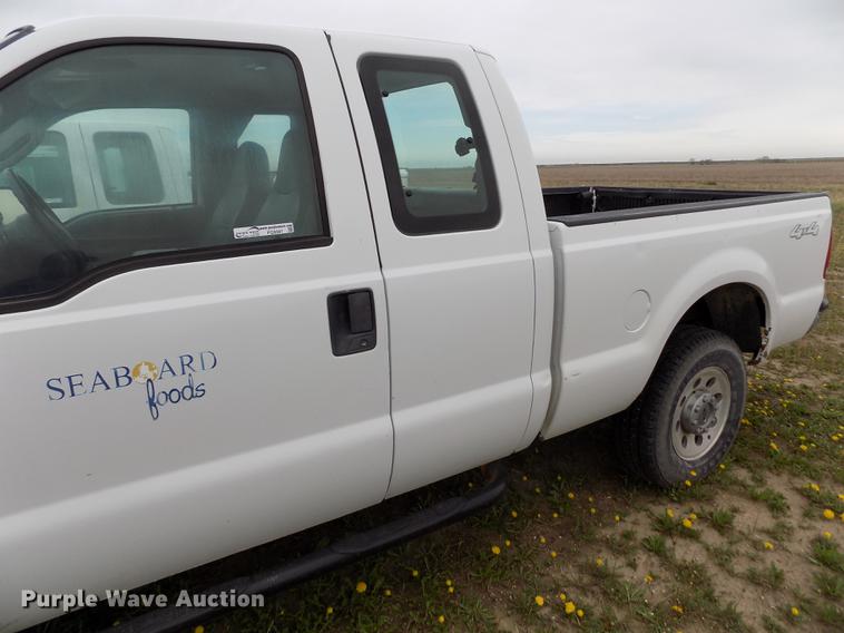 image for item FG9397 2007 Ford F250 Super Duty XL SuperCab pickup truck