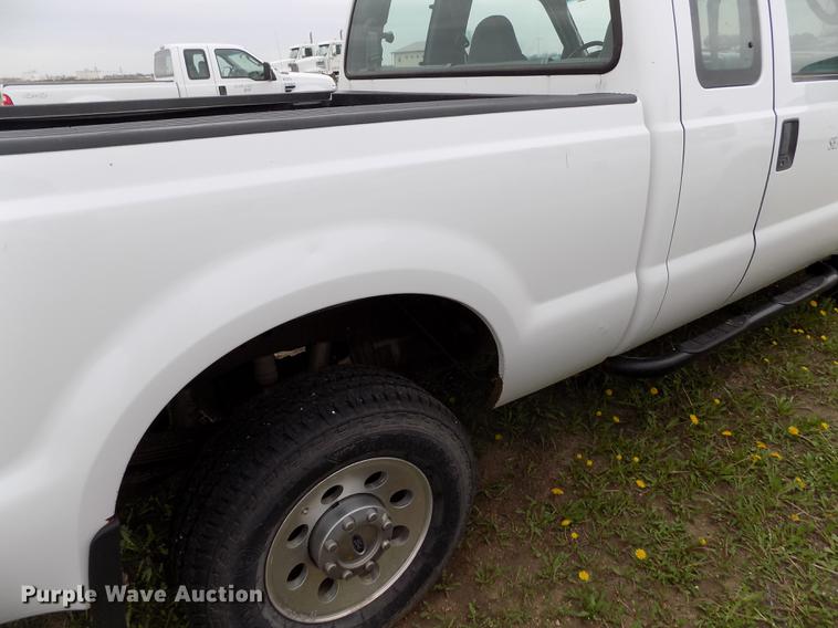 image for item FG9397 2007 Ford F250 Super Duty XL SuperCab pickup truck