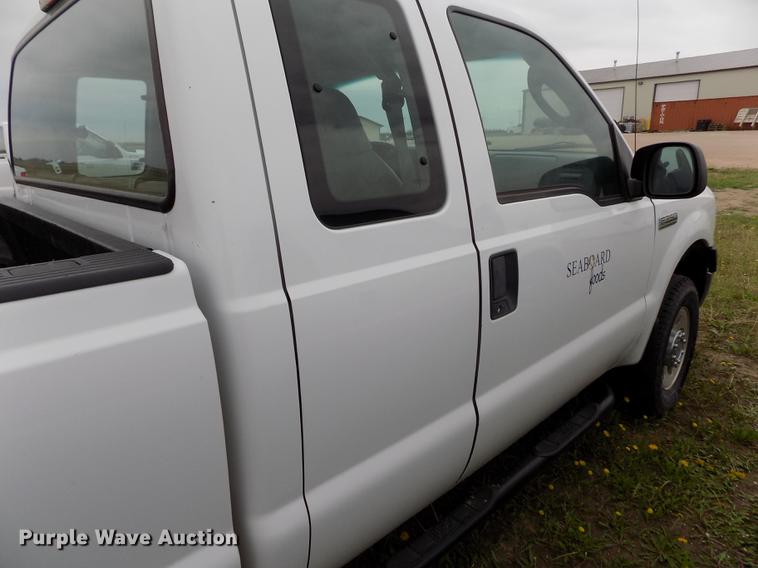 image for item FG9397 2007 Ford F250 Super Duty XL SuperCab pickup truck