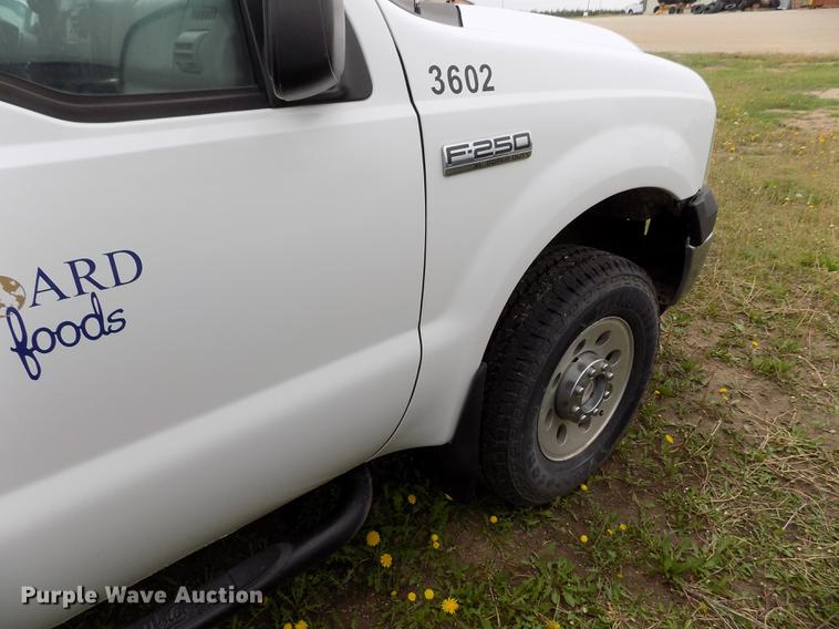image for item FG9397 2007 Ford F250 Super Duty XL SuperCab pickup truck