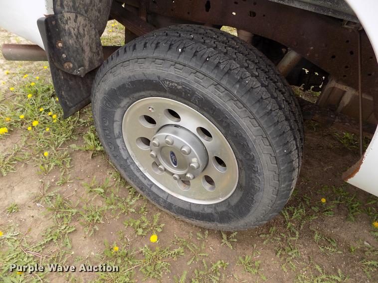 image for item FG9397 2007 Ford F250 Super Duty XL SuperCab pickup truck