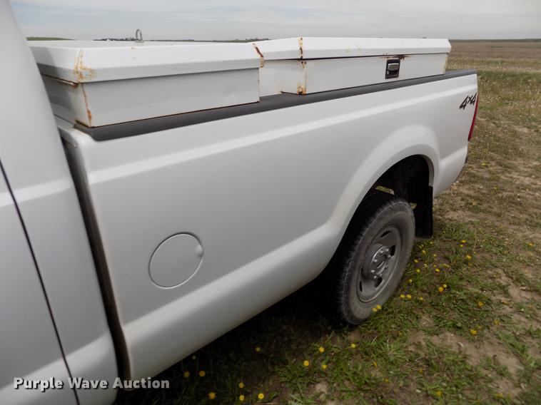 image for item FG9398 2008 Ford F250 Super Duty XL SuperCab pickup truck