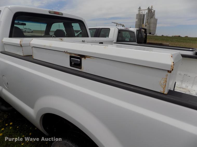image for item FG9398 2008 Ford F250 Super Duty XL SuperCab pickup truck