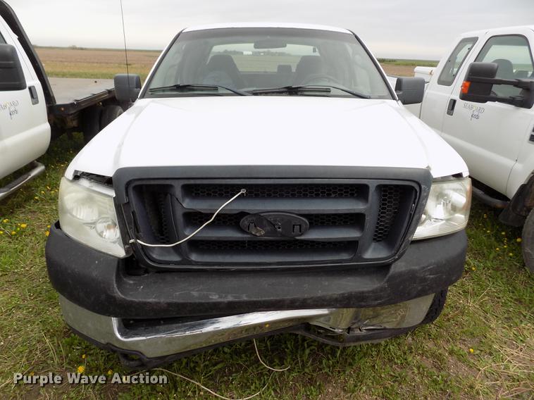 image for item FG9399 2005 Ford F150 XL SuperCab pickup truck