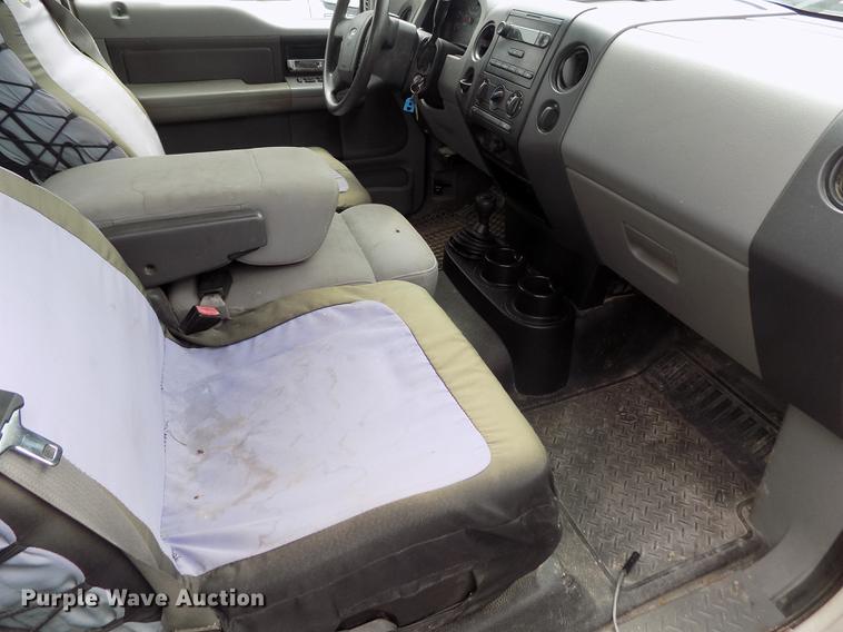 image for item FG9399 2005 Ford F150 XL SuperCab pickup truck