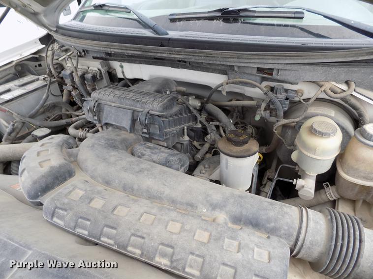 image for item FG9399 2005 Ford F150 XL SuperCab pickup truck