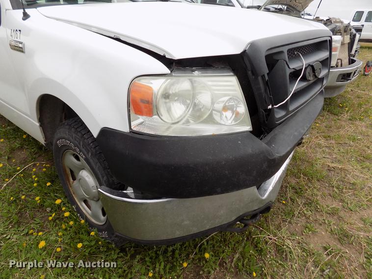 image for item FG9399 2005 Ford F150 XL SuperCab pickup truck