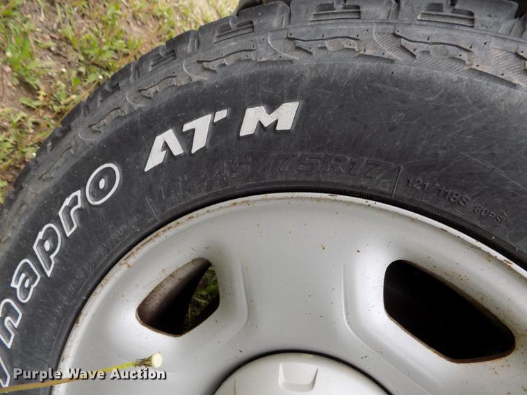 image for item FG9399 2005 Ford F150 XL SuperCab pickup truck