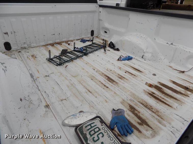 image for item FG9399 2005 Ford F150 XL SuperCab pickup truck