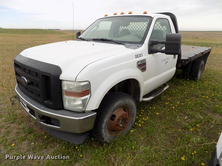 image for item FG9400 2008 Ford F350 Super Duty XL flatbed pickup truck