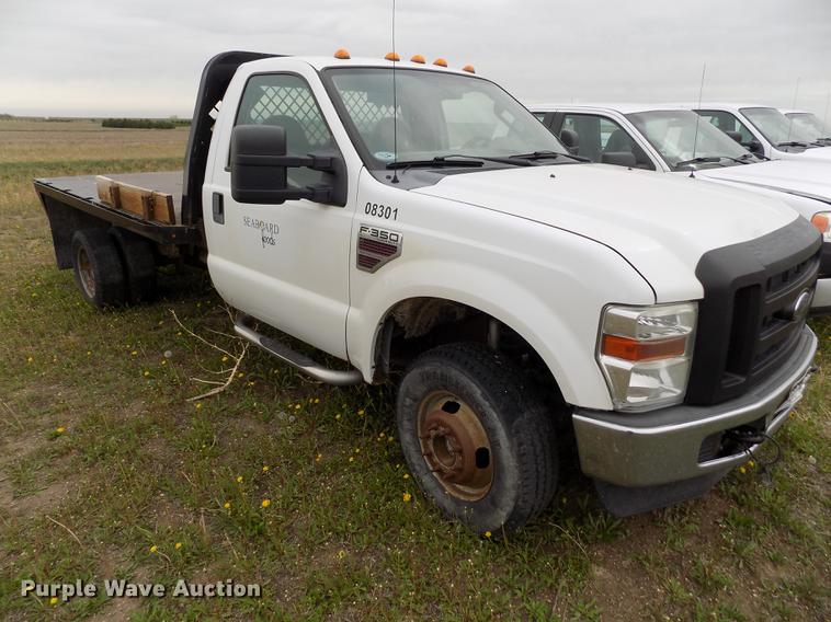 image for item FG9400 2008 Ford F350 Super Duty XL flatbed pickup truck