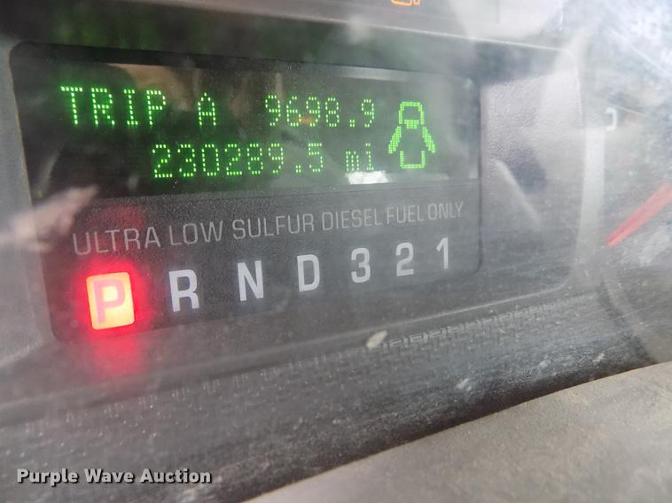 image for item FG9400 2008 Ford F350 Super Duty XL flatbed pickup truck