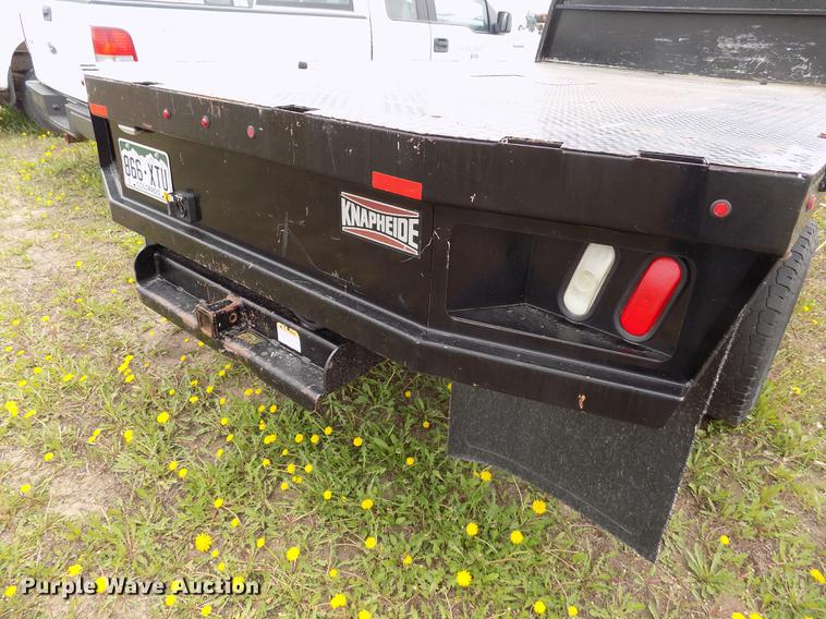 image for item FG9400 2008 Ford F350 Super Duty XL flatbed pickup truck