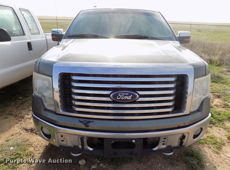 image for item FG9413 2010 Ford F150 XLT SuperCrew pickup truck