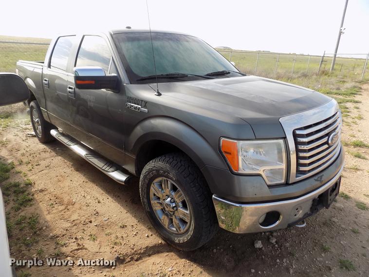 image for item FG9413 2010 Ford F150 XLT SuperCrew pickup truck