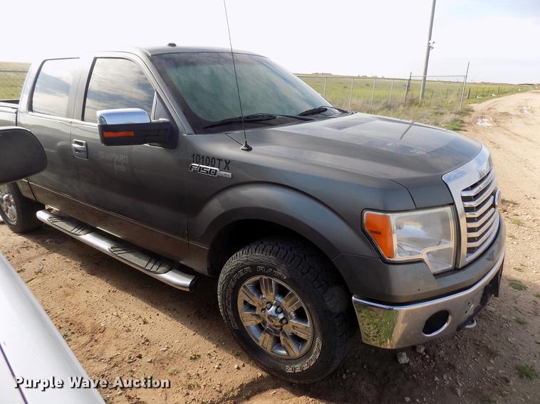 image for item FG9413 2010 Ford F150 XLT SuperCrew pickup truck