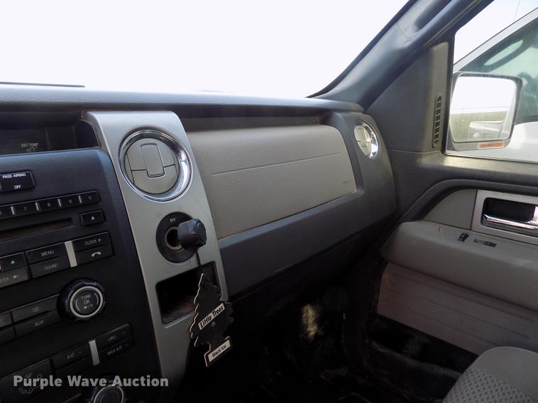 image for item FG9413 2010 Ford F150 XLT SuperCrew pickup truck