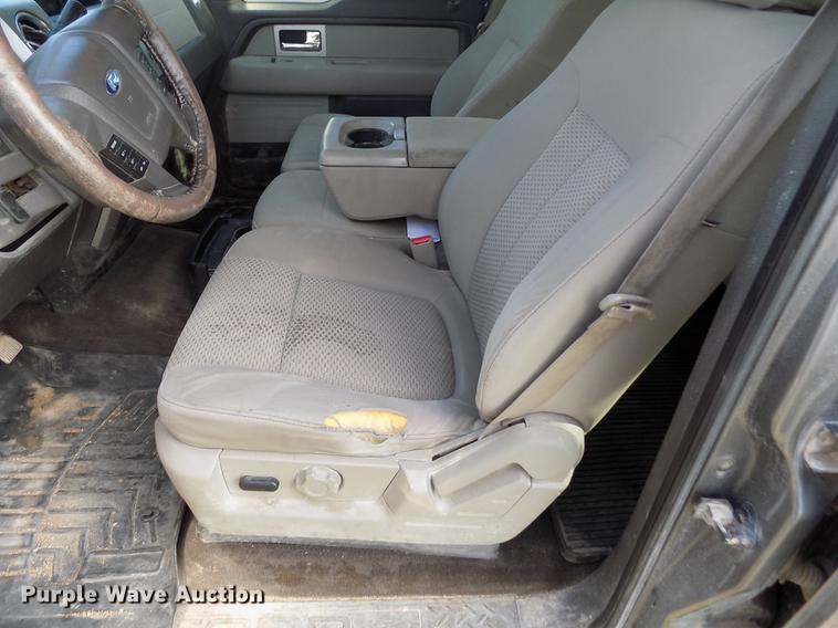 image for item FG9413 2010 Ford F150 XLT SuperCrew pickup truck