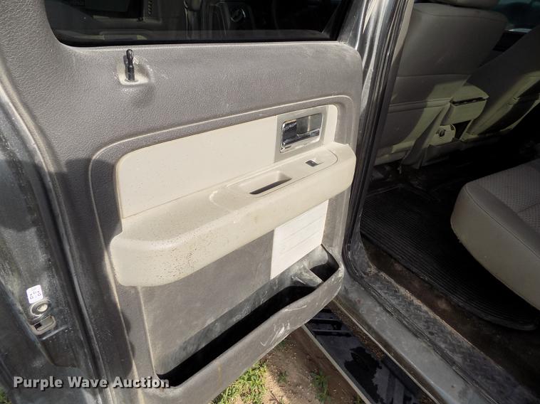 image for item FG9413 2010 Ford F150 XLT SuperCrew pickup truck