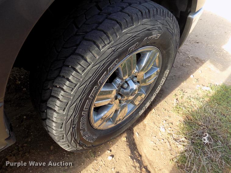 image for item FG9413 2010 Ford F150 XLT SuperCrew pickup truck