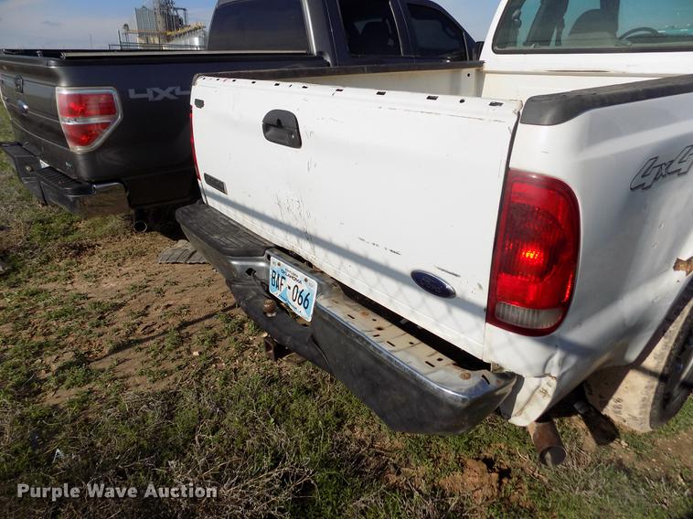 image for item FG9414 2007 Ford F250 Super Duty XL SuperCab pickup truck