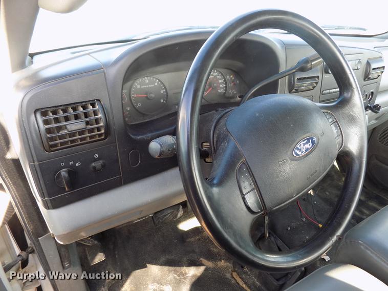 image for item FG9414 2007 Ford F250 Super Duty XL SuperCab pickup truck