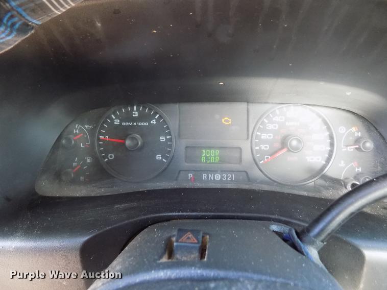 image for item FG9414 2007 Ford F250 Super Duty XL SuperCab pickup truck