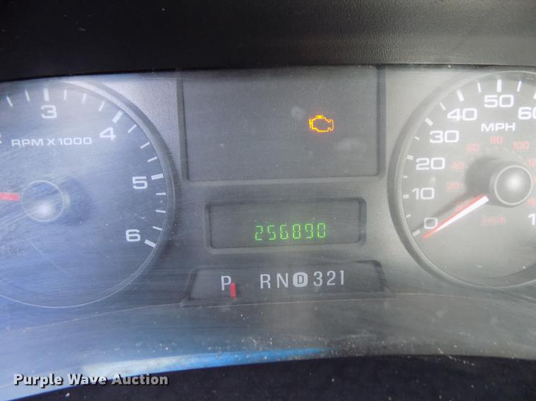 image for item FG9414 2007 Ford F250 Super Duty XL SuperCab pickup truck