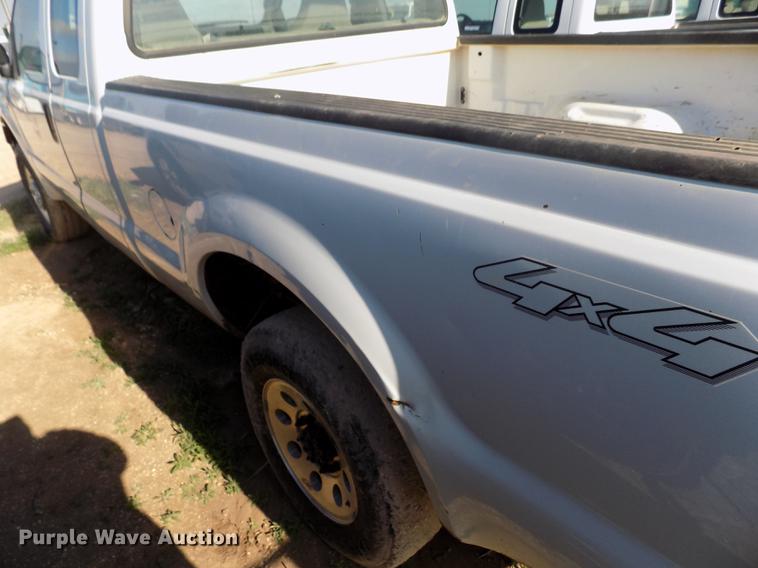 image for item FG9414 2007 Ford F250 Super Duty XL SuperCab pickup truck
