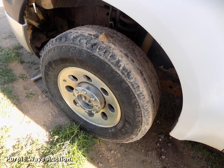 image for item FG9414 2007 Ford F250 Super Duty XL SuperCab pickup truck