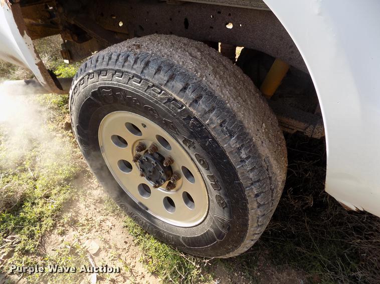 image for item FG9414 2007 Ford F250 Super Duty XL SuperCab pickup truck