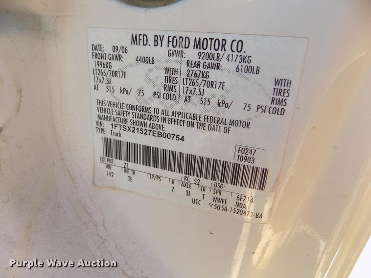 image for item FG9414 2007 Ford F250 Super Duty XL SuperCab pickup truck