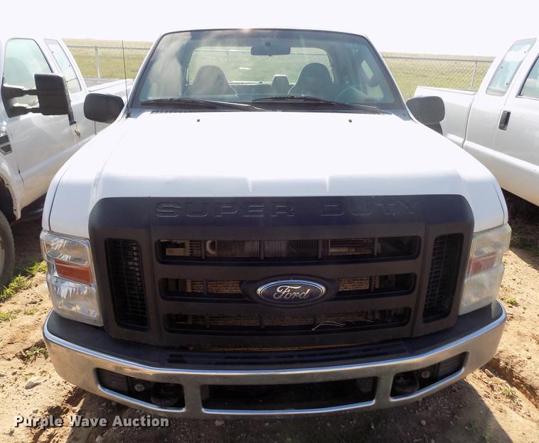 image for item FG9415 2008 Ford F250 Super Duty XL SuperCab pickup truck