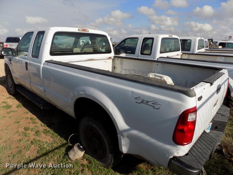 image for item FG9415 2008 Ford F250 Super Duty XL SuperCab pickup truck