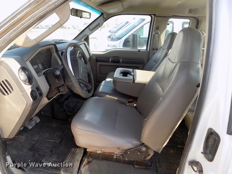 image for item FG9415 2008 Ford F250 Super Duty XL SuperCab pickup truck