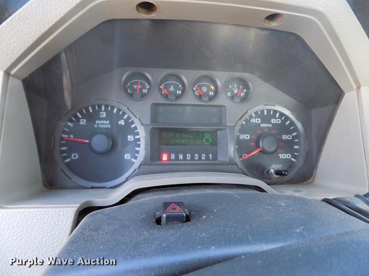 image for item FG9415 2008 Ford F250 Super Duty XL SuperCab pickup truck