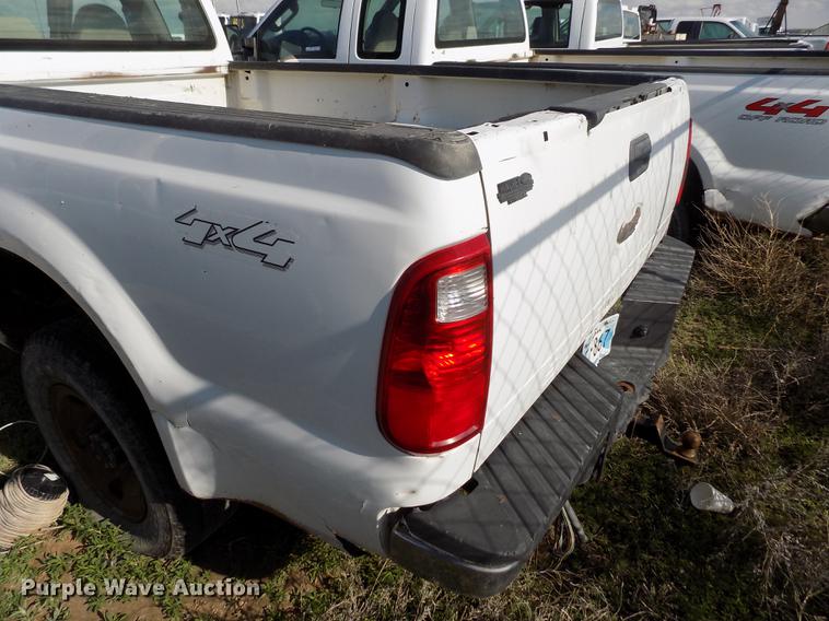 image for item FG9415 2008 Ford F250 Super Duty XL SuperCab pickup truck