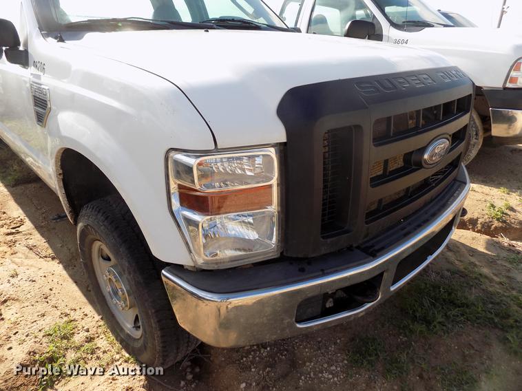 image for item FG9415 2008 Ford F250 Super Duty XL SuperCab pickup truck