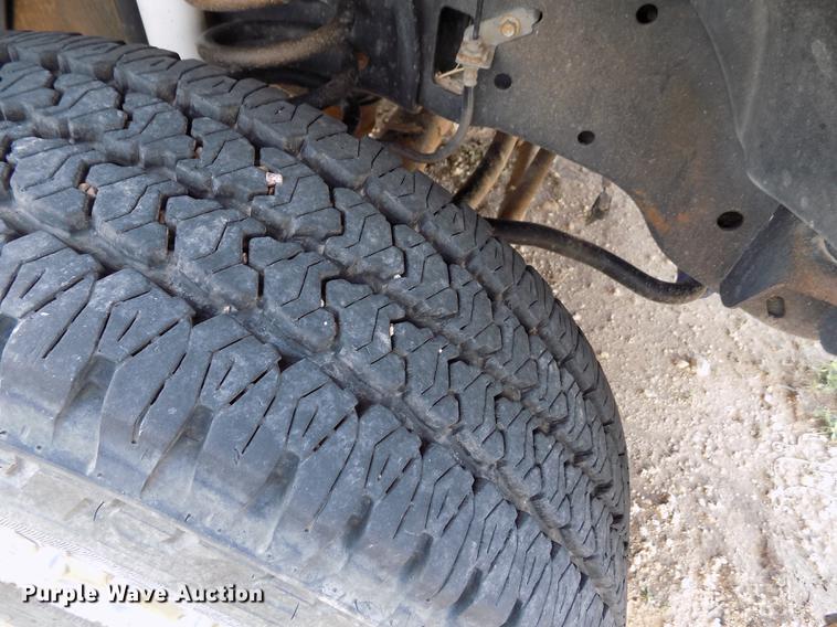 image for item FG9415 2008 Ford F250 Super Duty XL SuperCab pickup truck