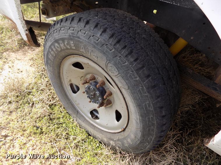 image for item FG9415 2008 Ford F250 Super Duty XL SuperCab pickup truck