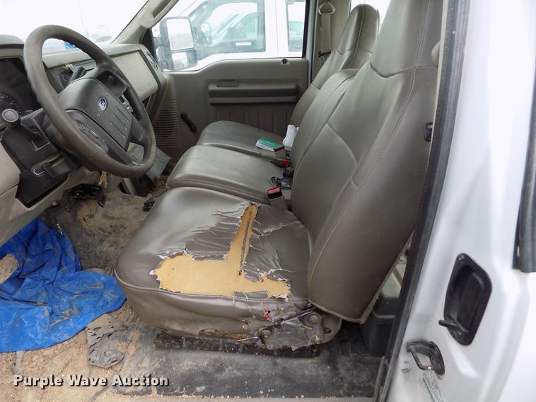 image for item FG9416 2008 Ford F250 Super Duty XL SuperCab pickup truck