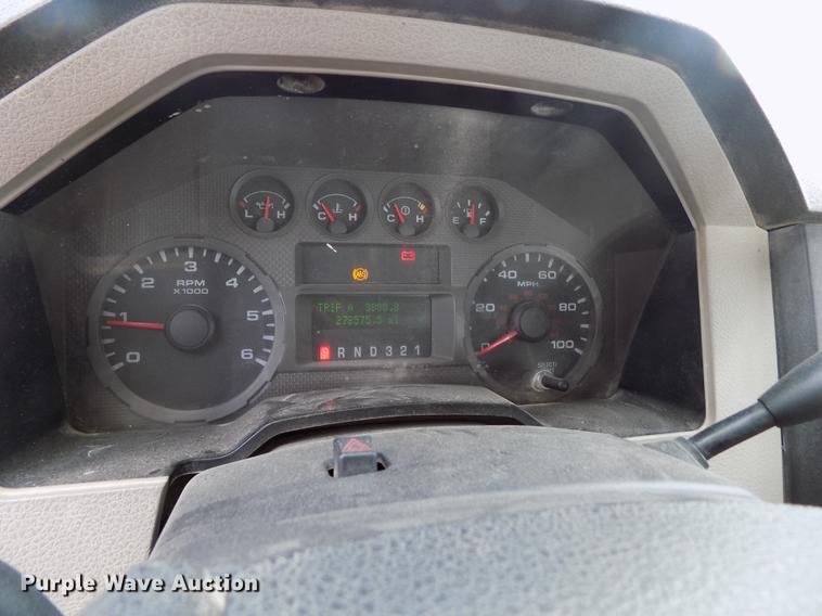 image for item FG9416 2008 Ford F250 Super Duty XL SuperCab pickup truck