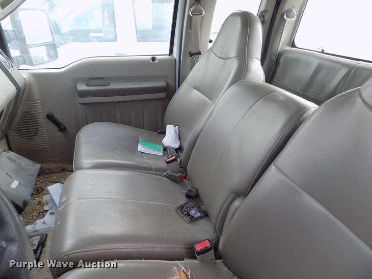 image for item FG9416 2008 Ford F250 Super Duty XL SuperCab pickup truck