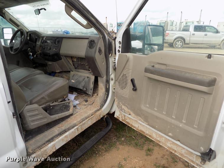 image for item FG9416 2008 Ford F250 Super Duty XL SuperCab pickup truck