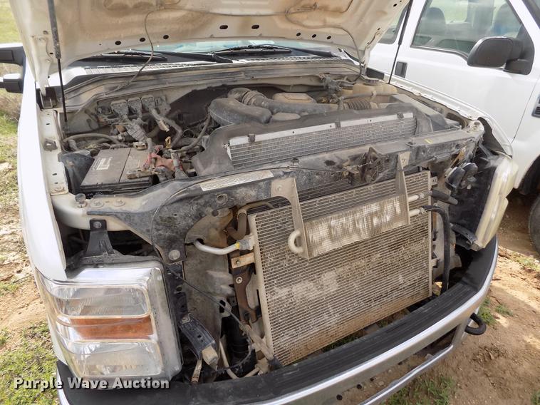 image for item FG9416 2008 Ford F250 Super Duty XL SuperCab pickup truck